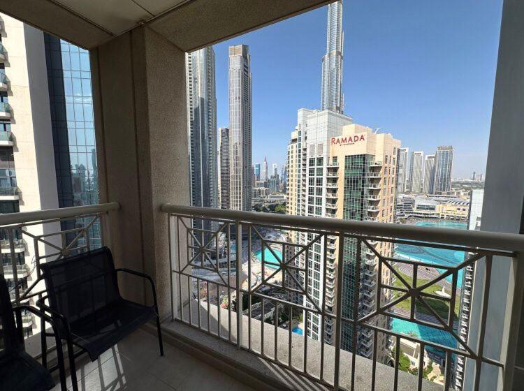 Downtown Apartments With Fountain And Burj Khalifa View Dubai Luaran gambar